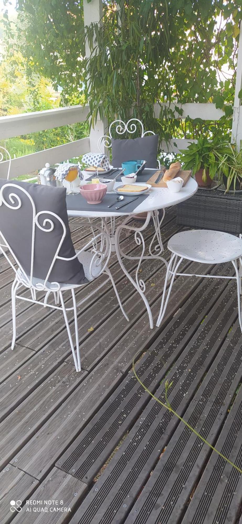 Logement Independant Attenant A Une Maison Dans Grand Jardin Retournac エクステリア 写真